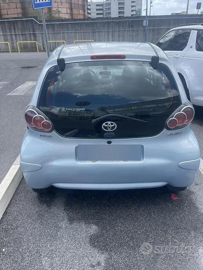 Usata Toyota Aygo 68 CV (50 kW) 2005 Utilitaria