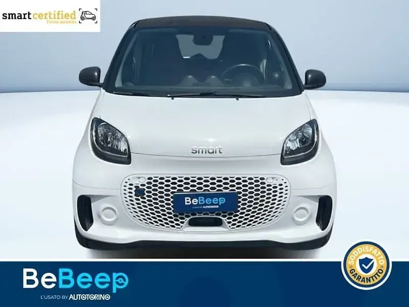 Usata Smart ForTwo Electric Drive Passion 60 kW (82 CV) 2022 Bianco pastello