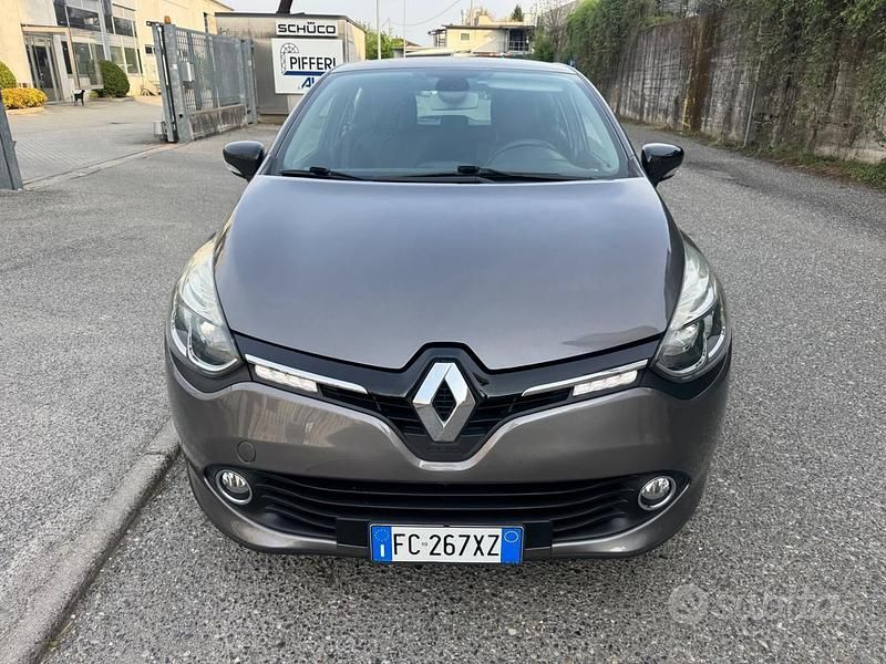 Second-hand Renault Clio IV 90 CP (66 kW) 2016 Gri Berlinǎ