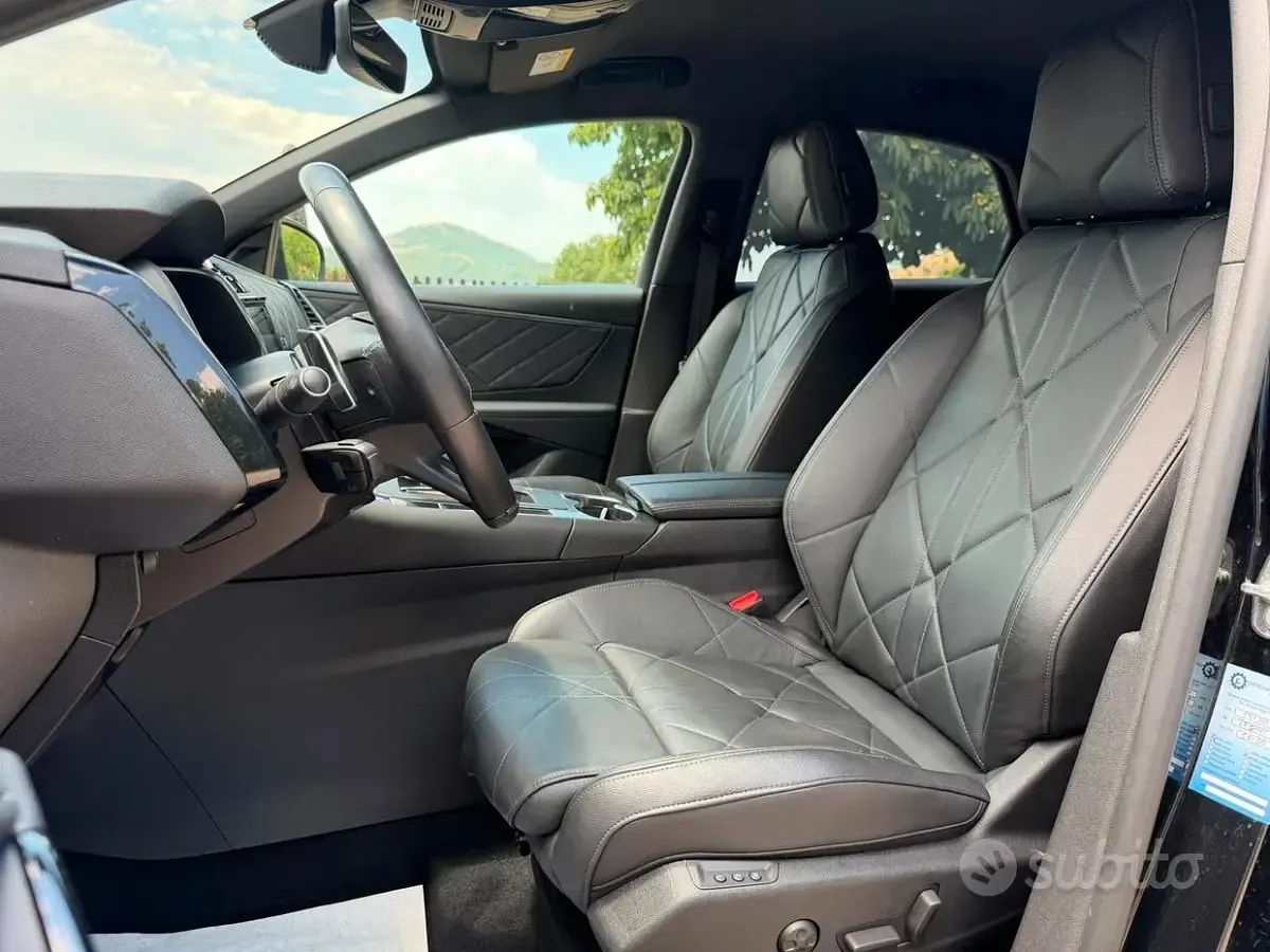 Usata DS Automobiles DS7 Crossback Rivoli 131 CV (96 kW) 2022 Nero SUV