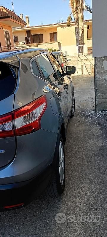 Brugt Nissan Qashqai 110 HK (80 kW) 2015 Grå SUV