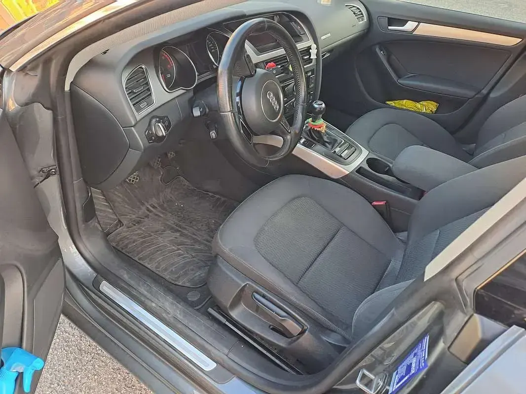 Usata Audi A5 Sportback Ambiente 177 CV (130 kW) 2013 Grigio Utilitaria