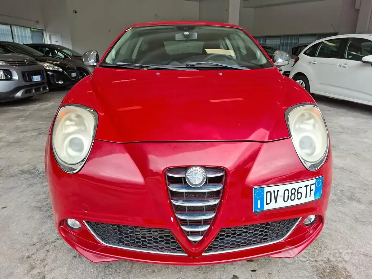 Usata Alfa Romeo MiTo Distinctive 120 CV (88 kW) 2009 Rosso Utilitaria