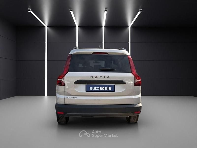 Usata Dacia Jogger Extreme 101 CV (74 kW) 2022 Blue marine Monovolume