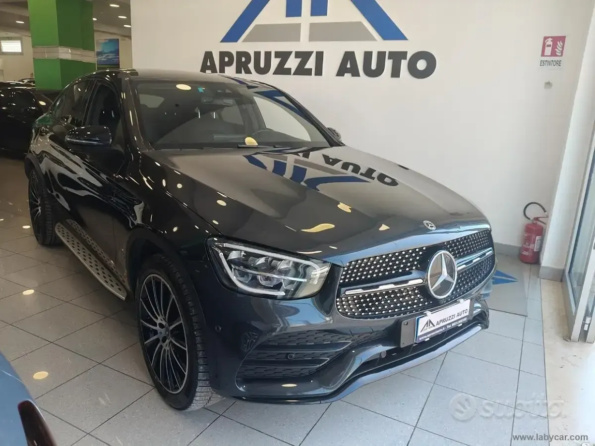 Usata Mercedes GLC300de 194 CV (142 kW) 2022 Coupé