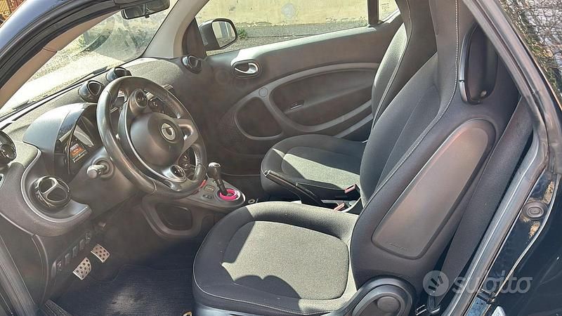 Usata Smart ForTwo Cabrio Passion 2019 Nero Cabrio