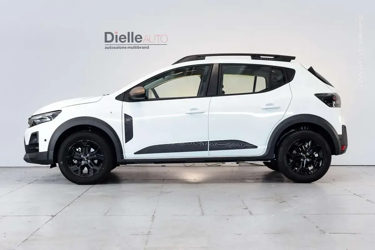 Nuova Dacia Sandero Extreme 122 CV (89 kW) 2026 Bianco ghiaccio SUV