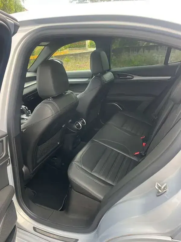 Usata Alfa Romeo Stelvio Veloce 209 CV (153 kW) 2021 SUV