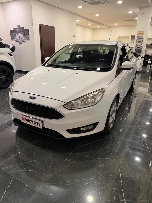 Usata Ford Focus Business Edition 119 CV (87 kW) 2016 Bianco Berlina