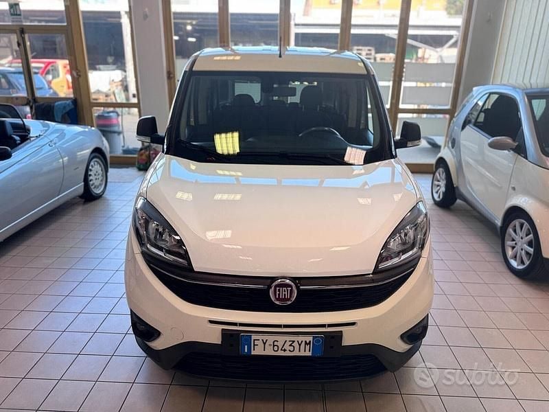 Usata Fiat Doblò S 105 CV (77 kW) 2019 Bianco Monovolume