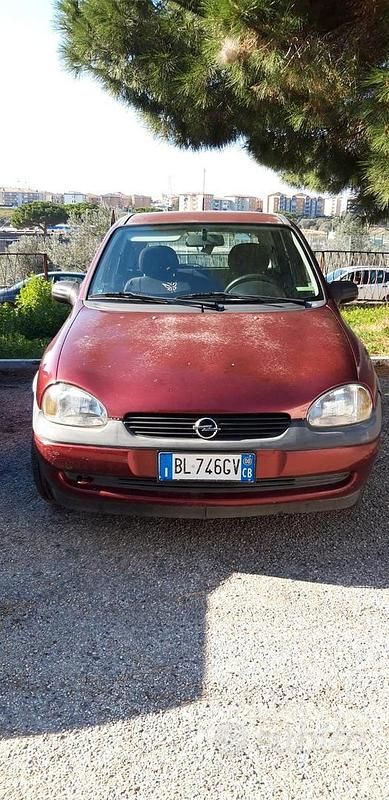 Usata Opel Corsa 1998 Utilitaria