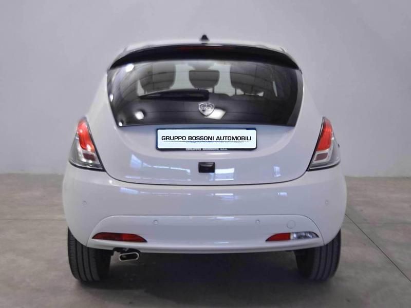 Usata Lancia Ypsilon S 70 CV (51 kW) 2024 Bianco Utilitaria