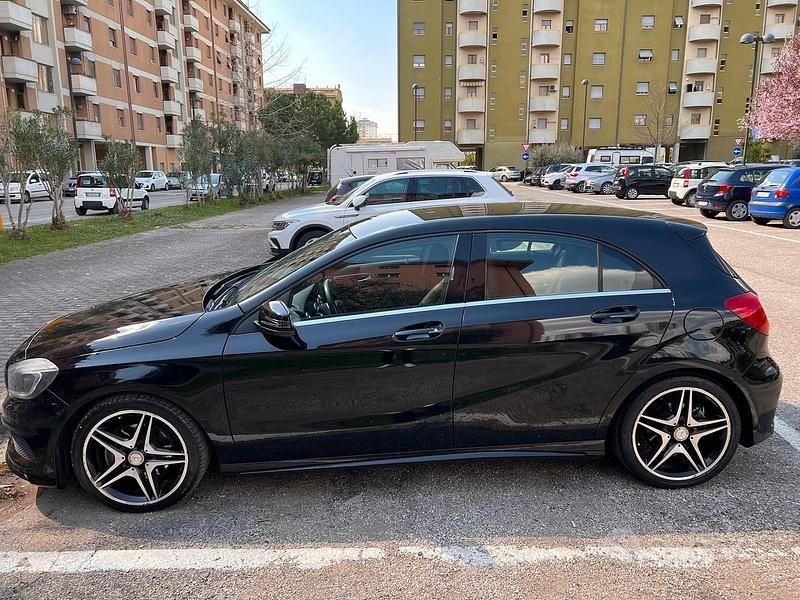 Usata Mercedes A180 Premium 2014 Nero Berlina