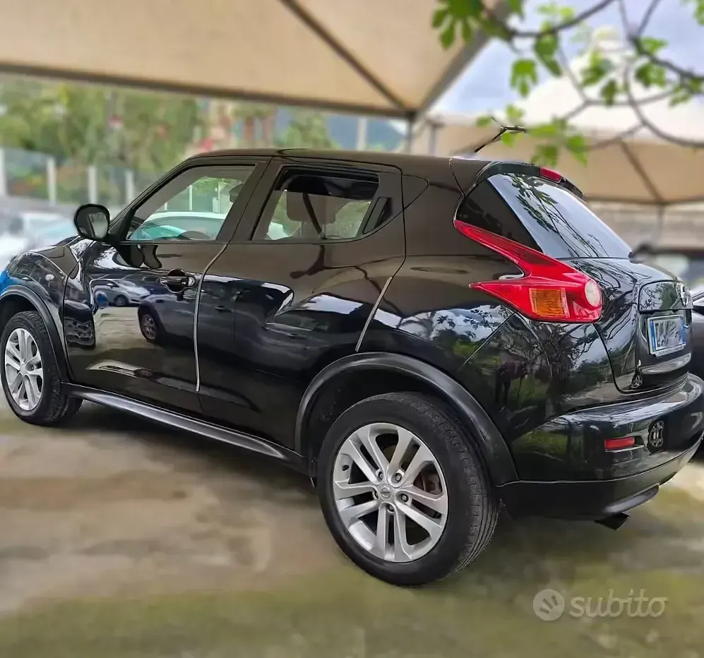 Usata Nissan Juke Acenta 110 CV (80 kW) 2011 Nero SUV