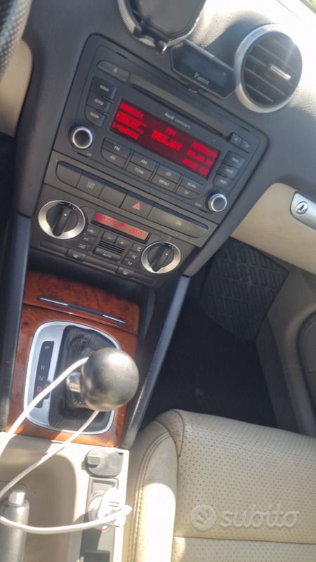 Usata Audi A3 Cabriolet Premium 140 CV (102 kW) 2009 Nero Cabrio