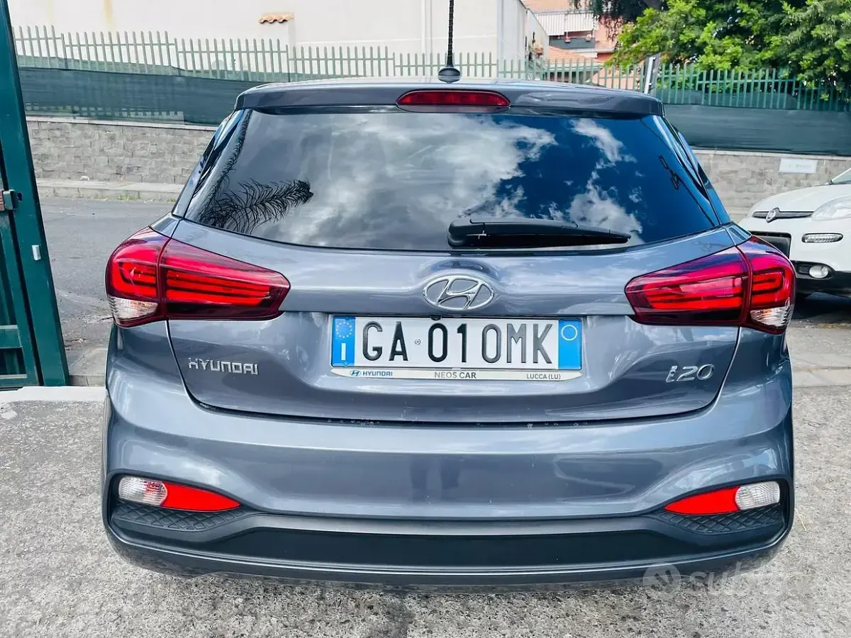 Usata Hyundai i20 75 CV (55 kW) 2020 Grigio Utilitaria
