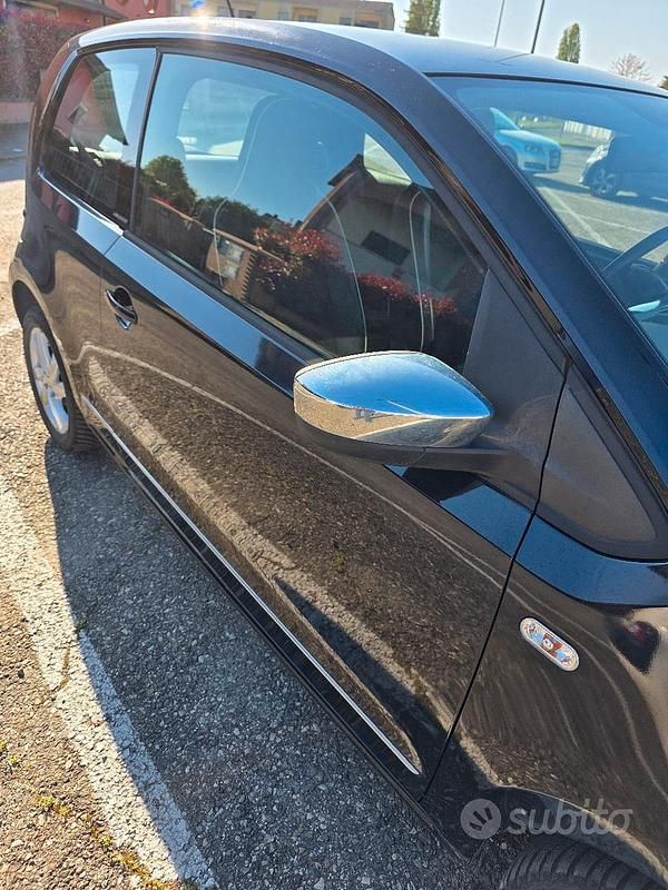 Usata Seat Mii 60 CV (44 kW) 2016 Nero Utilitaria