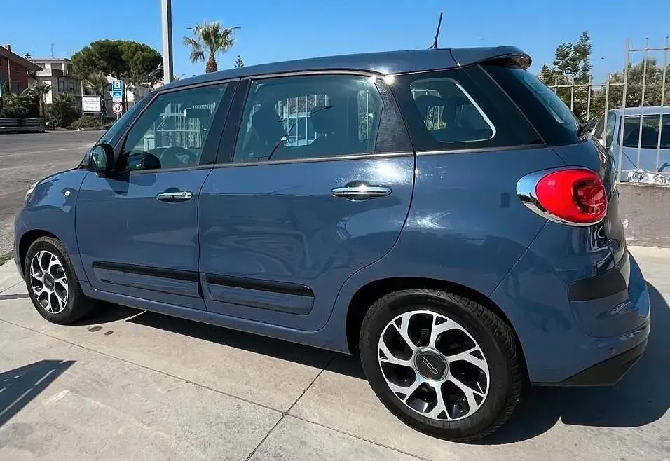 Usata Fiat 500L Business 95 CV (69 kW) 2019 Blu Monovolume