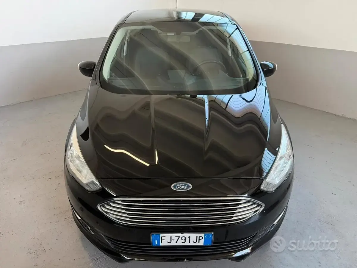 Usata Ford C-MAX Titanium 120 CV (88 kW) 2017 Blu Monovolume