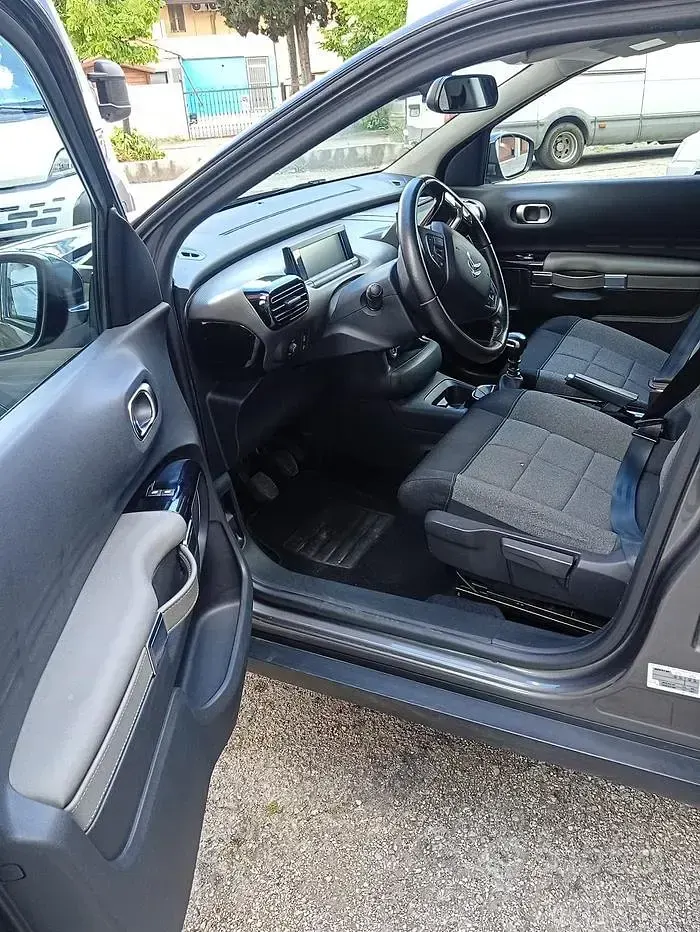 Usata Citroën C4 Cactus 102 CV (75 kW) 2019 Utilitaria
