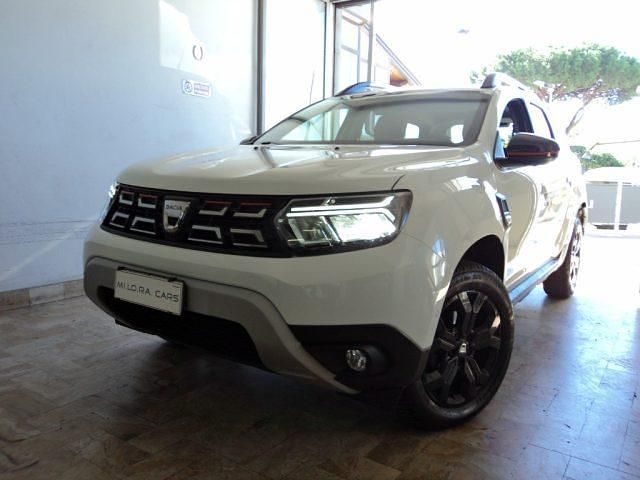 Usata Dacia Duster Prestige 116 CV (85 kW) 2022 Bianco SUV