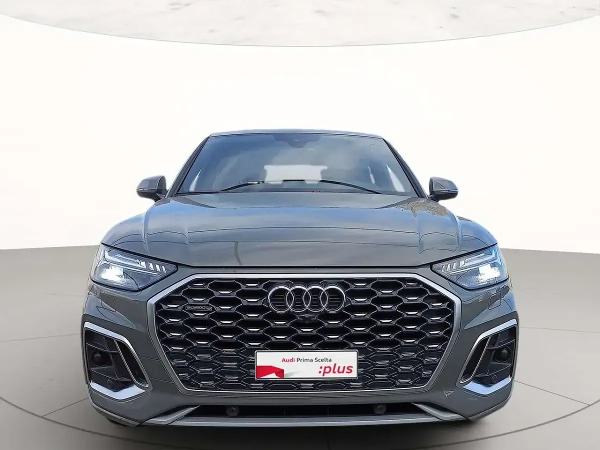 Usata Audi Q5 Sportback S-Line 204 CV (150 kW) 2024 Grigio chronos metallizzato SUV