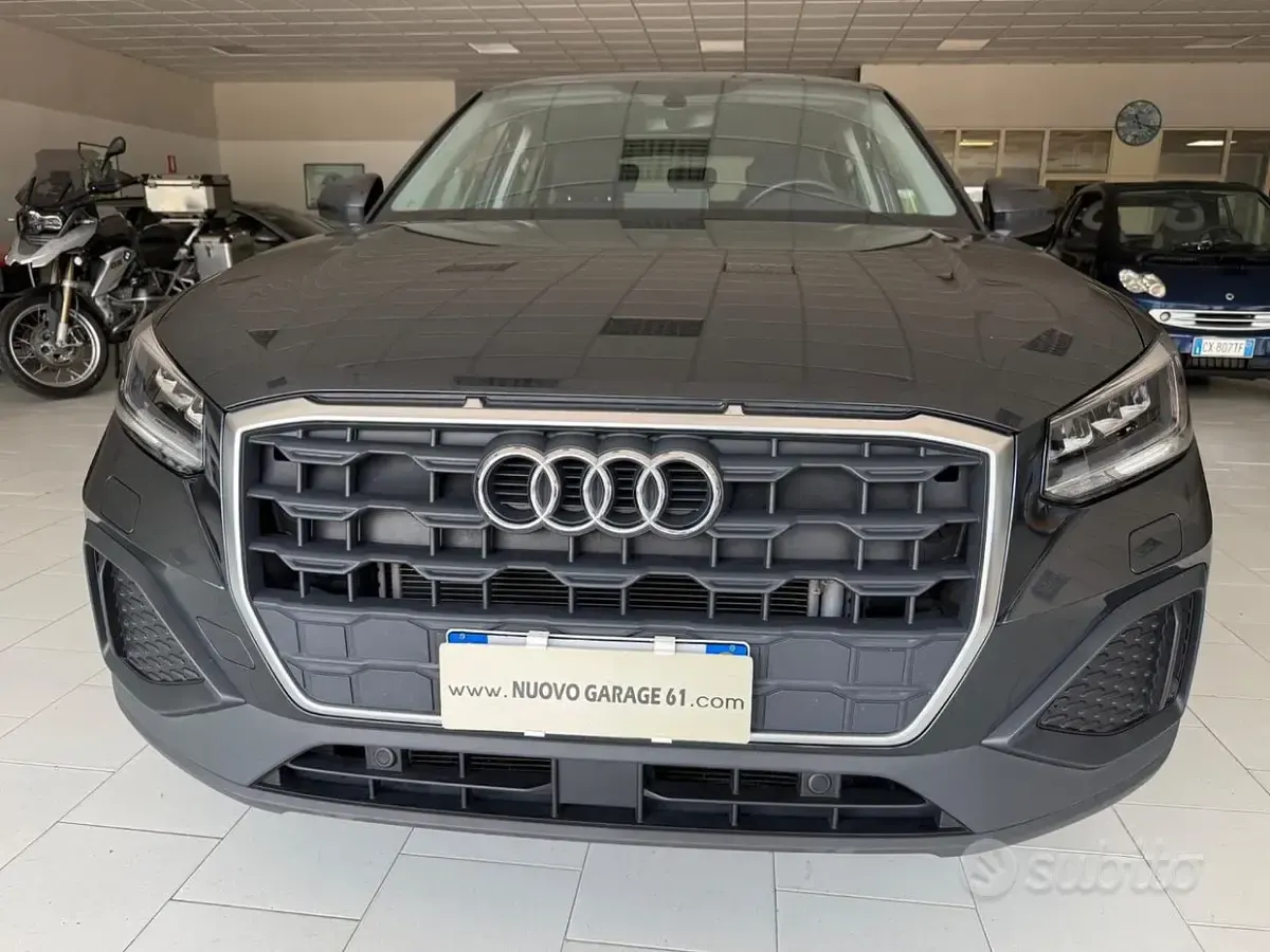 Usata Audi Q2 Admired 116 CV (85 kW) 2022 Grigio SUV
