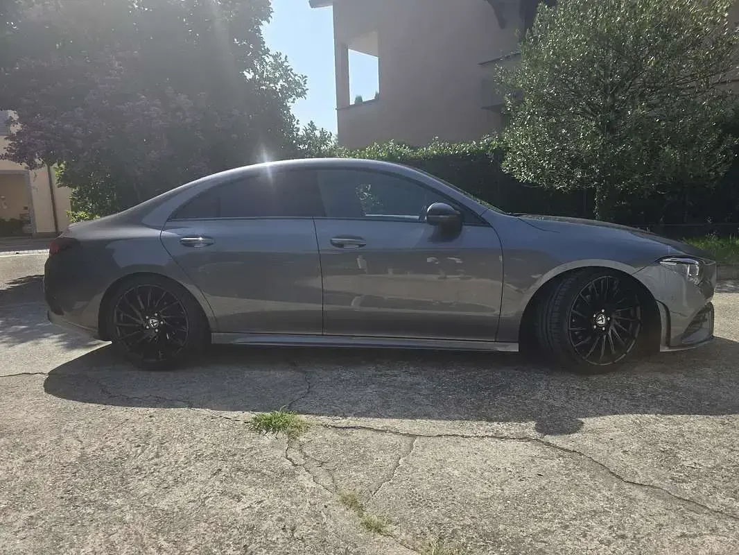 Usata Mercedes CLA180 Premium 116 CV (85 kW) 2021 Grigio Coupé