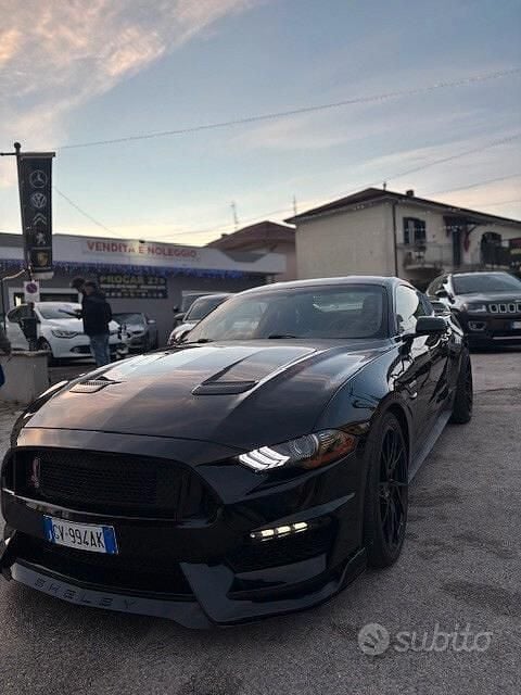 Usata Ford Mustang 317 CV (233 kW) 2018 Nero Coupé