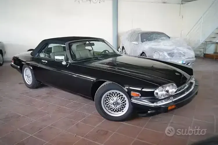 Usata Jaguar XJS 275 CV (202 kW) 1990 Nero Cabrio