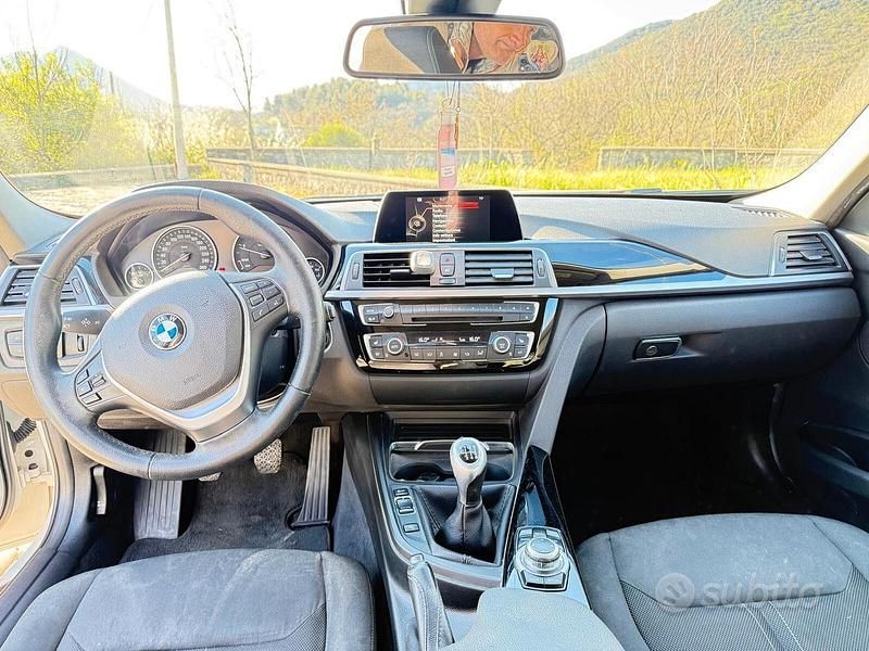Usata BMW 318 150 CV (110 kW) 2018 Bianco Berlina