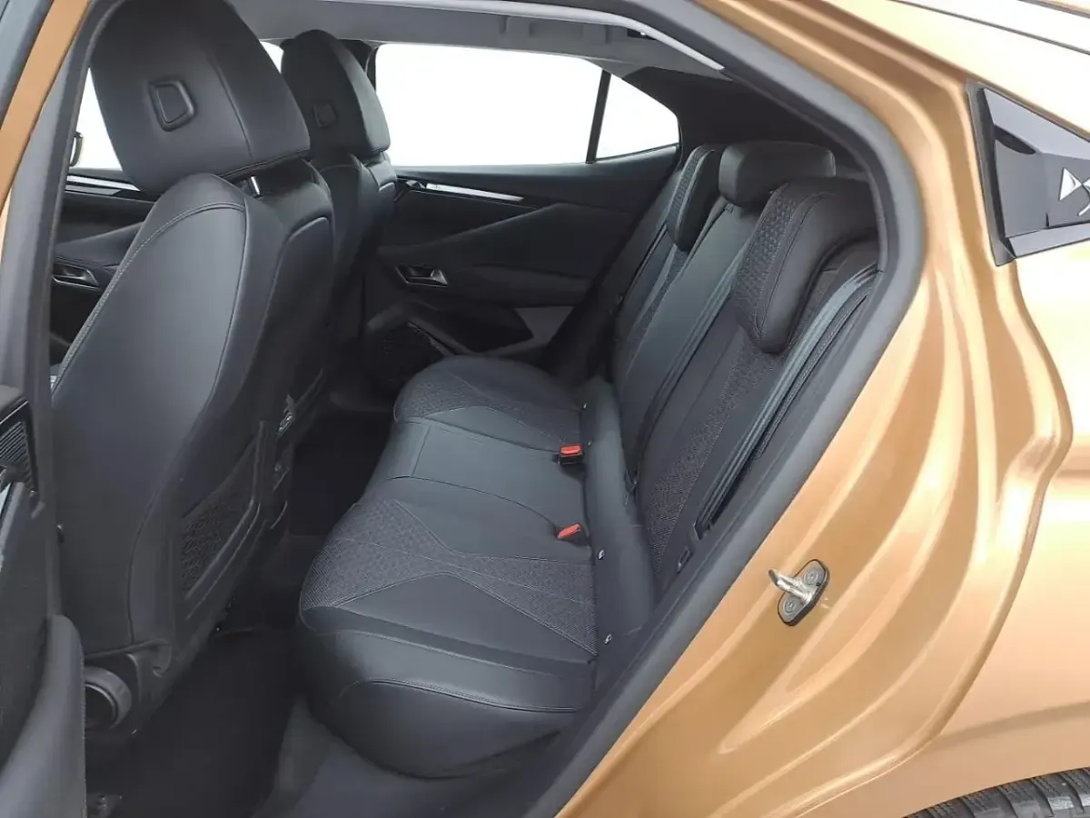 Usata DS Automobiles DS4 Trocadero 130 CV (95 kW) 2023 Nero SUV