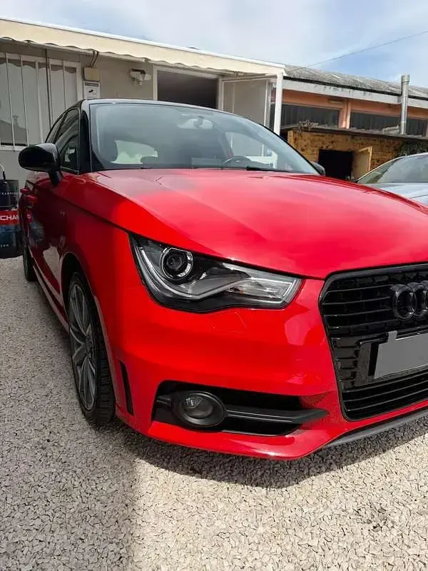Usata Audi A1 Sportback Admired 86 CV (63 kW) 2015 Utilitaria