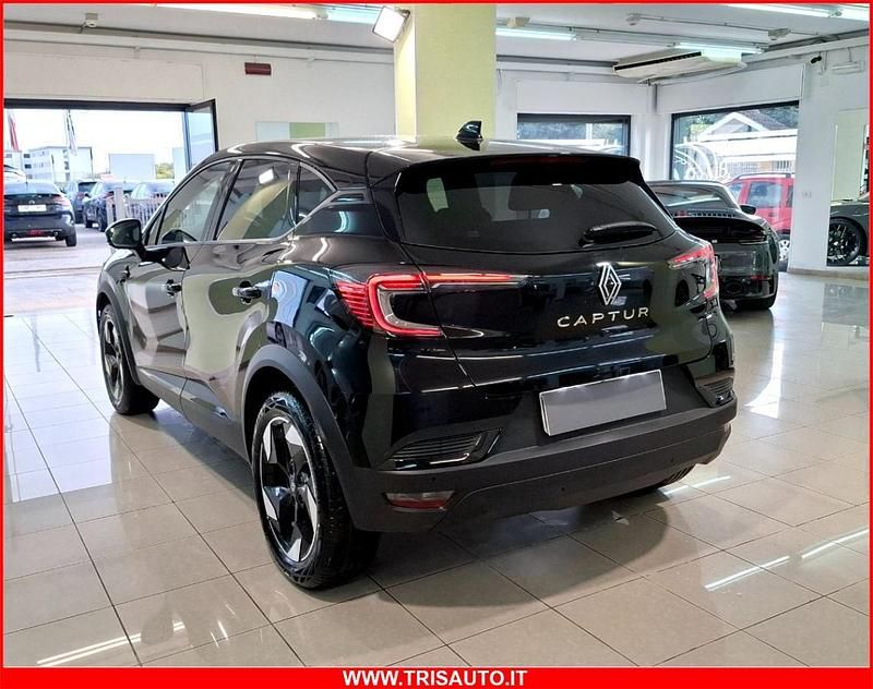 Nuova Renault Captur Techno 101 CV (74 kW) 2025 Nero SUV