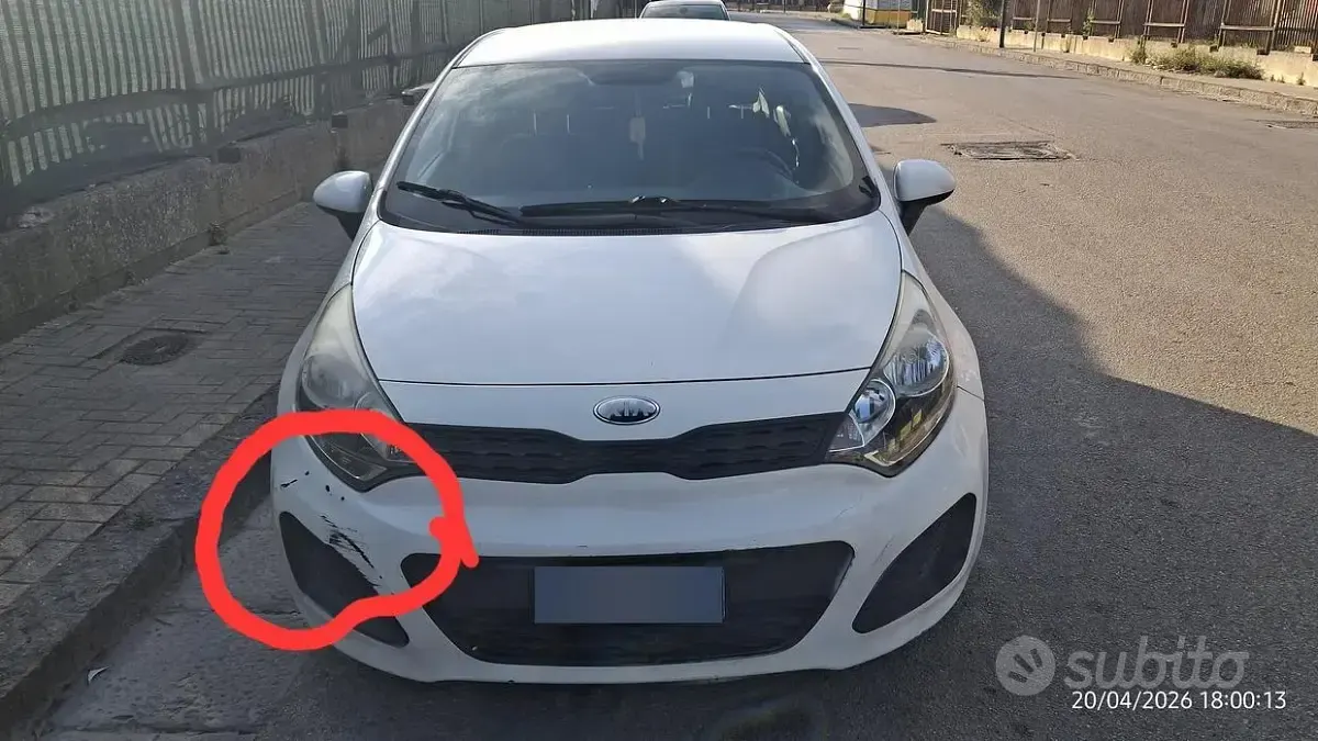 Usata Kia Rio 85 CV (62 kW) 2014 Bianco Berlina