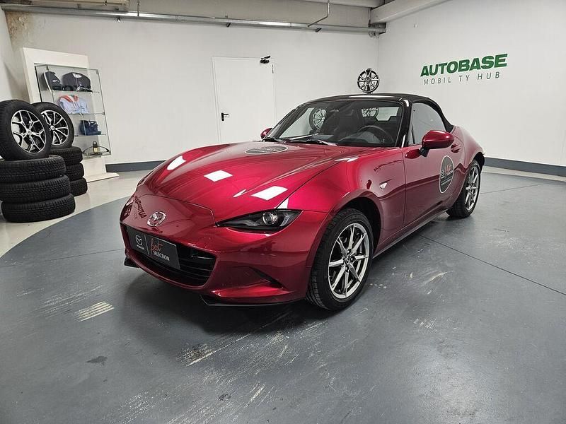 Nuova Mazda MX5 132 CV (97 kW) 2025 Soul red crystal Cabrio