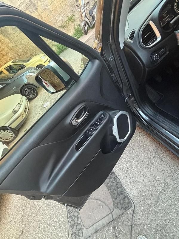 Usata Jeep Renegade 120 CV (88 kW) 2016 Grigio SUV