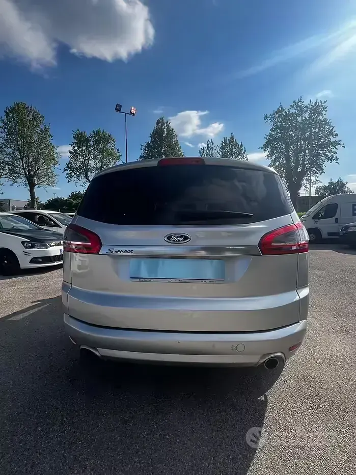 Usata Ford S-MAX S 200 CV (147 kW) 2012 Grigio Monovolume