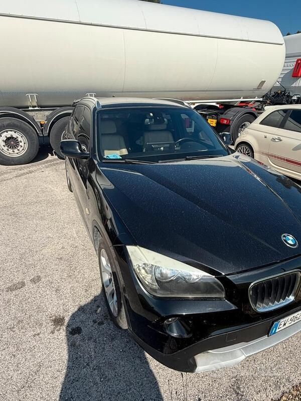 Usata BMW X1 177 CV (130 kW) 2011 Nero SUV