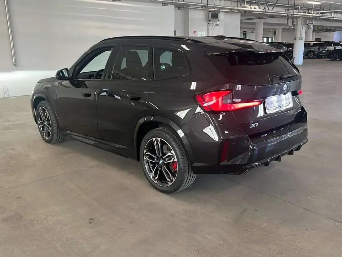 Nuova BMW X1 M Sport 163 CV (119 kW) 2026 Nero SUV