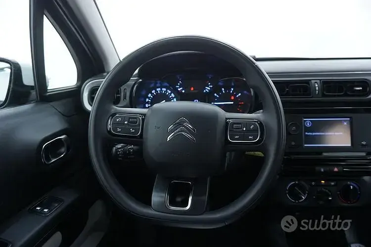 Usata Citroën C3 83 CV (61 kW) 2024 Nero Berlina