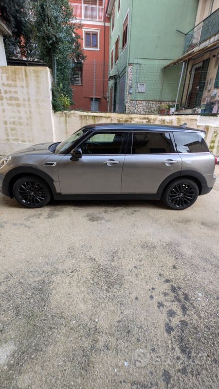 Grigio Usata 2018 Mini Clubman Station wagon | 15.500 € (Cara) - Immagine 1/4