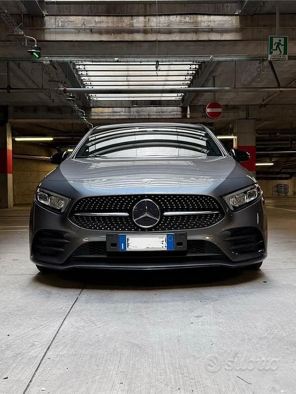 Usata Mercedes 200 150 CV (110 kW) 2019 Coupé