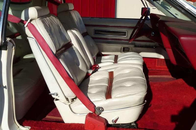 Usata Lincoln Continental 220 CV (161 kW) 1976 Bianco Coupé