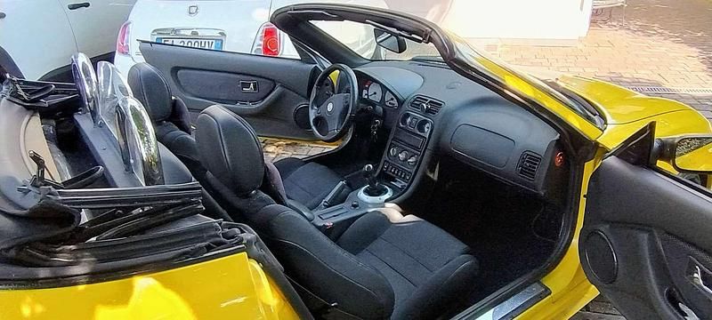 Usata MG TF 116 CV (85 kW) 2003 Giallo Cabrio