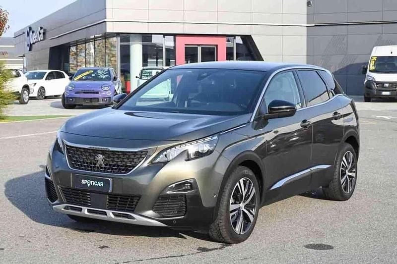 Usata Peugeot 3008 GT-line 131 CV (96 kW) 2019 Grigio SUV
