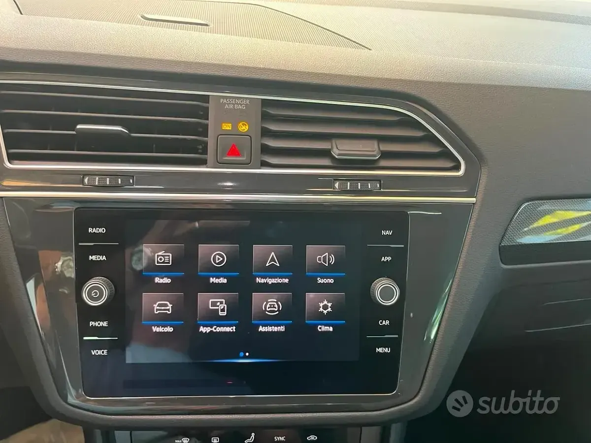 Usata VW Tiguan Life 150 CV (110 kW) 2023 Grigio SUV