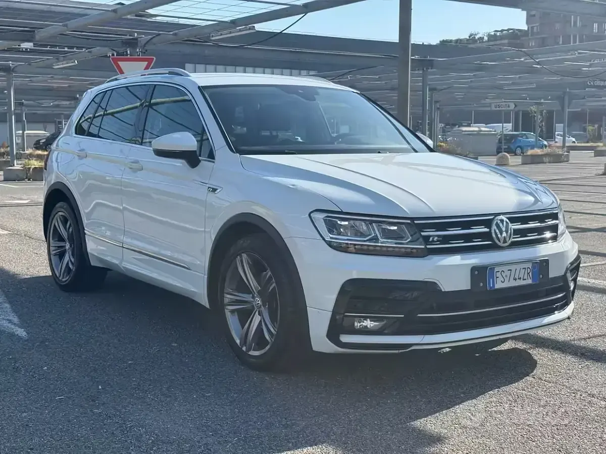 Usata VW Tiguan Sport 116 CV (85 kW) 2018 Bianco SUV