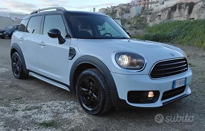 Usata Mini Cooper D Countryman 115 CV (84 kW) 2018 Bianco SUV