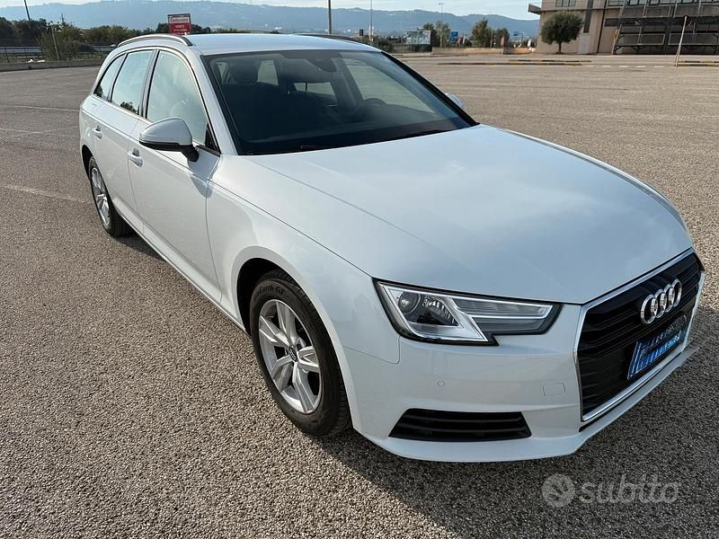 Bianco Usata 2018 Audi A4 Business Plus Station wagon | 15.500 € (Super prezzo) - Immagine 1/4